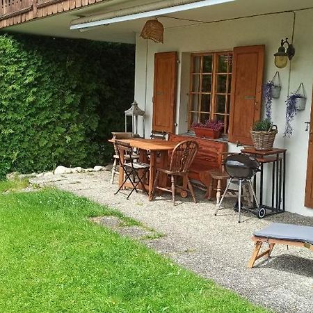 Cozy Apartment In The Heart Of The Alps شاتو دو المظهر الخارجي الصورة